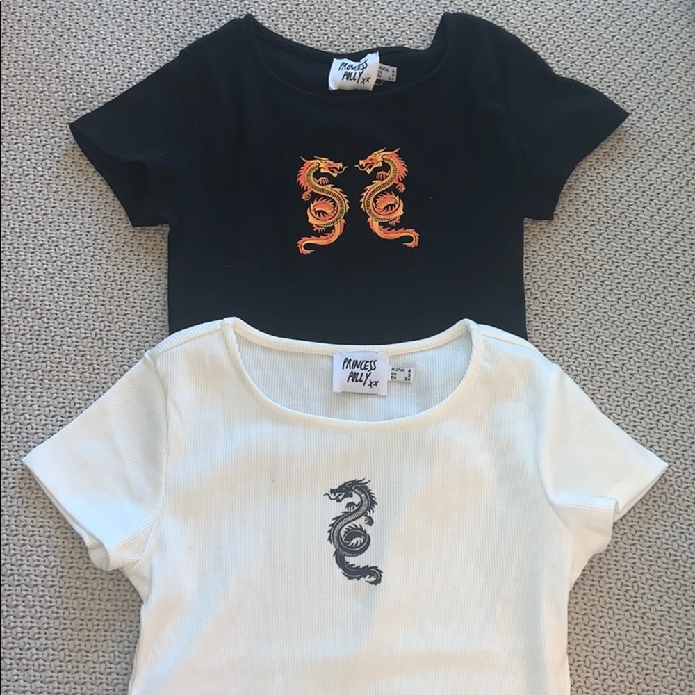 Princess Polly size 2 dragon Tshirt